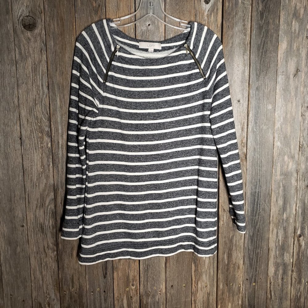 Loft M Women's Gray White Striped‎ Sweatshirt Sweatshirt Top Tunic